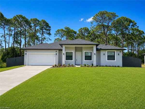 8034 LIFE CIR , LABELLE, FL 33935