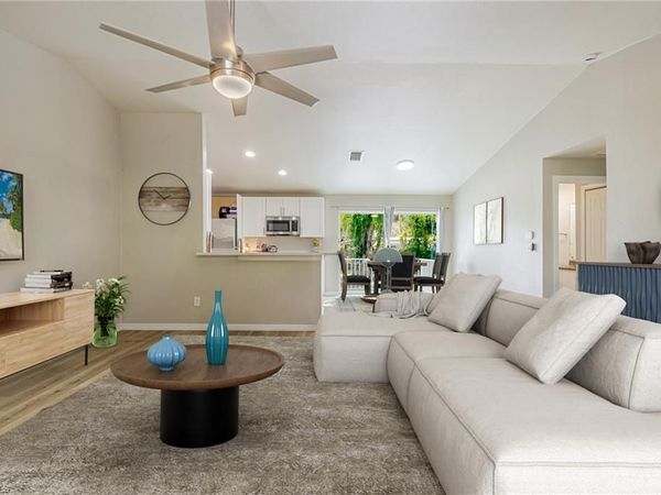 211 Palmacea RD, FORT MYERS, FL 33905