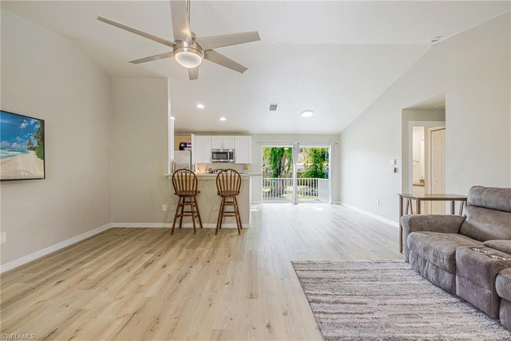 211 Palmacea Rd, Fort Myers, FL 33905 Photo