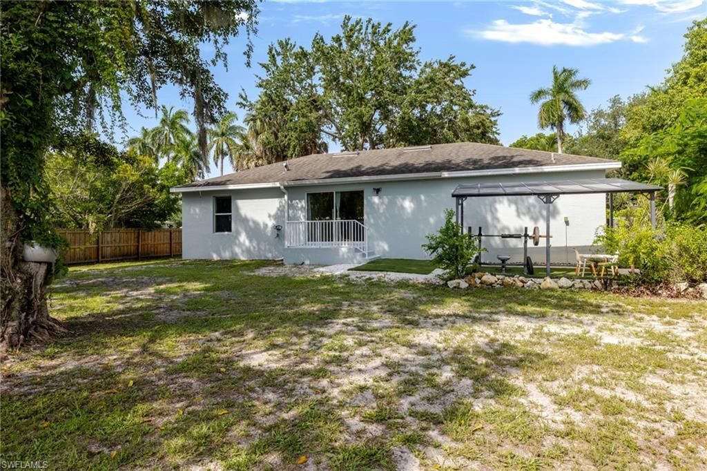 211 Palmacea Rd, Fort Myers, FL 33905 Photo