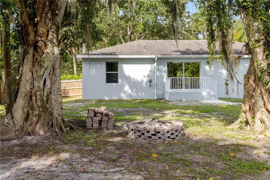 211 Palmacea Rd, Fort Myers, FL 33905 Photo