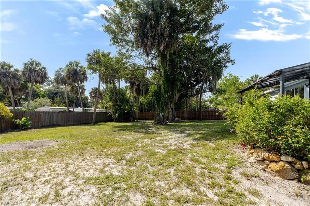 211 Palmacea Rd, Fort Myers, FL 33905 Photo