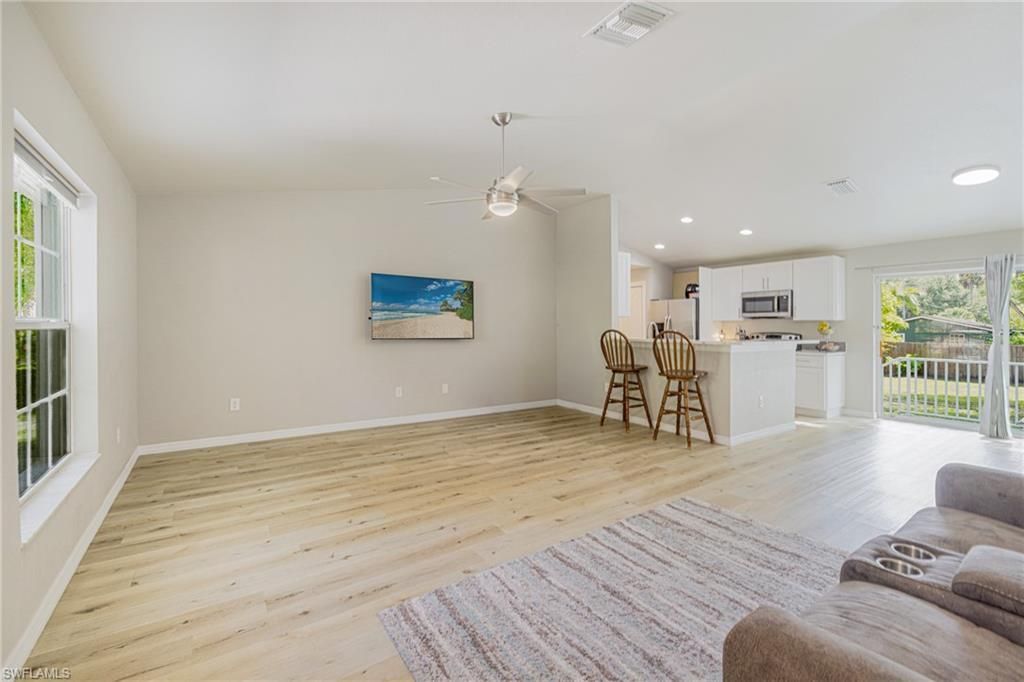 211 Palmacea Rd, Fort Myers, FL 33905 Photo