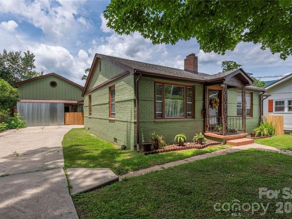 1236 Brown Avenue , Waynesville, NC 28786