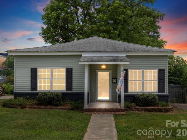 116 7th Street , Cramerton, NC 28032