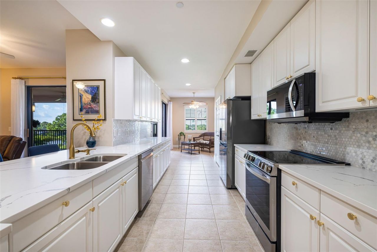 24367 Baltic Avenue, Unit 202, Punta Gorda, FL 33955 Photo
