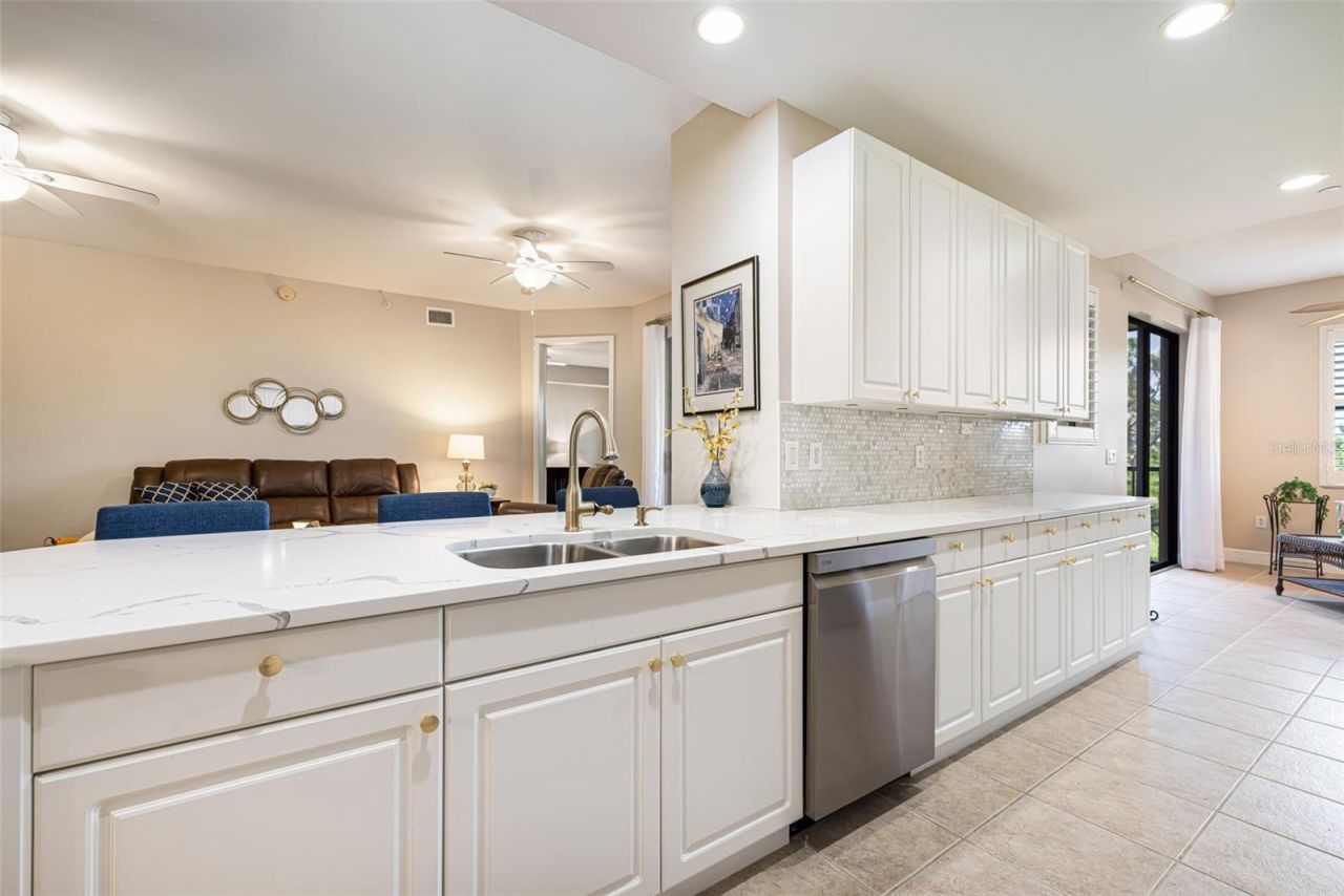 24367 Baltic Avenue, Unit 202, Punta Gorda, FL 33955 Photo