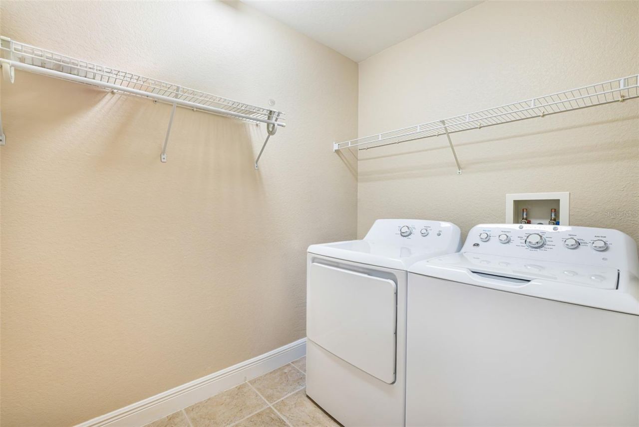24367 Baltic Avenue, Unit 202, Punta Gorda, FL 33955 Photo