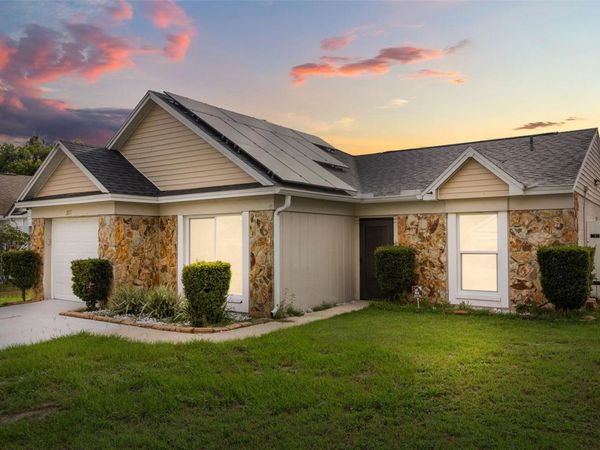 327 N CERVIDAE DRIVE , APOPKA, FL 32703