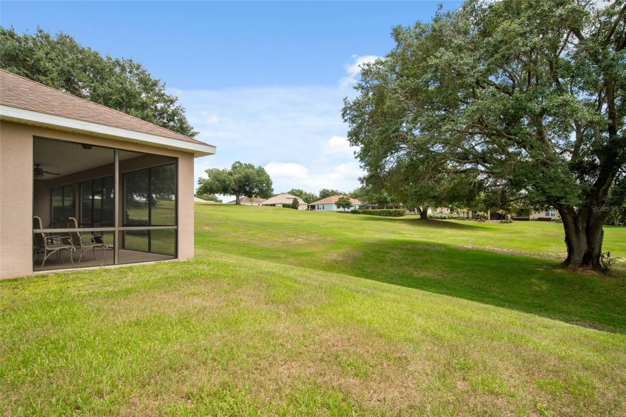 9651 Spring Lake Drive , Clermont, FL 34711 Photo