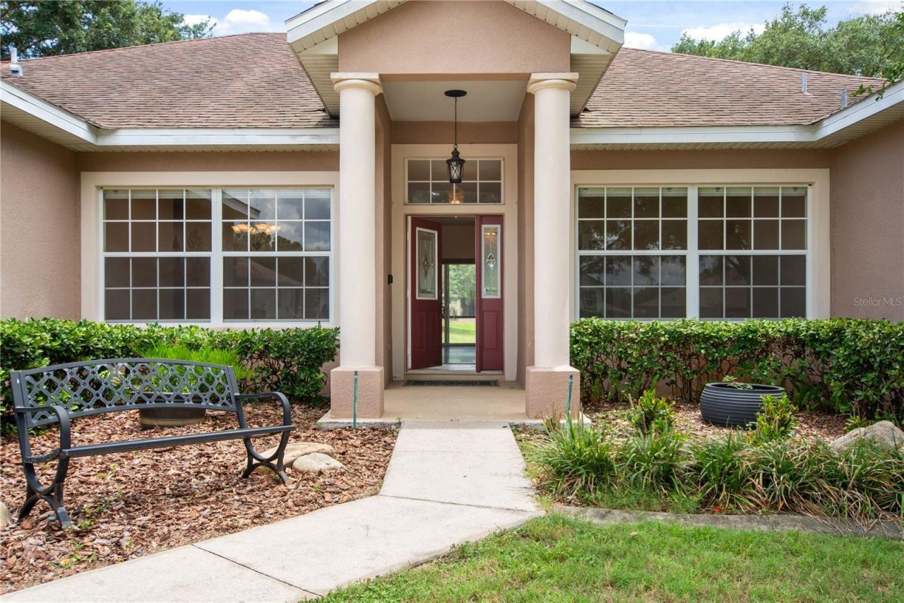 9651 Spring Lake Drive , Clermont, FL 34711 Photo