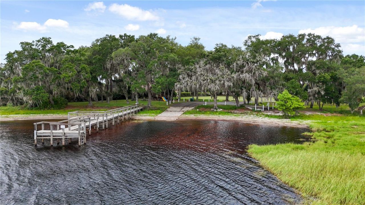 9651 Spring Lake Drive , Clermont, FL 34711 Photo