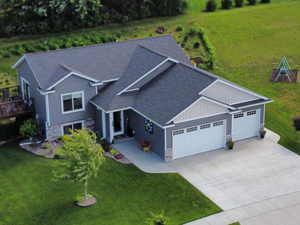 1013 Eagle Vista Lane, Lake City, MN 55041