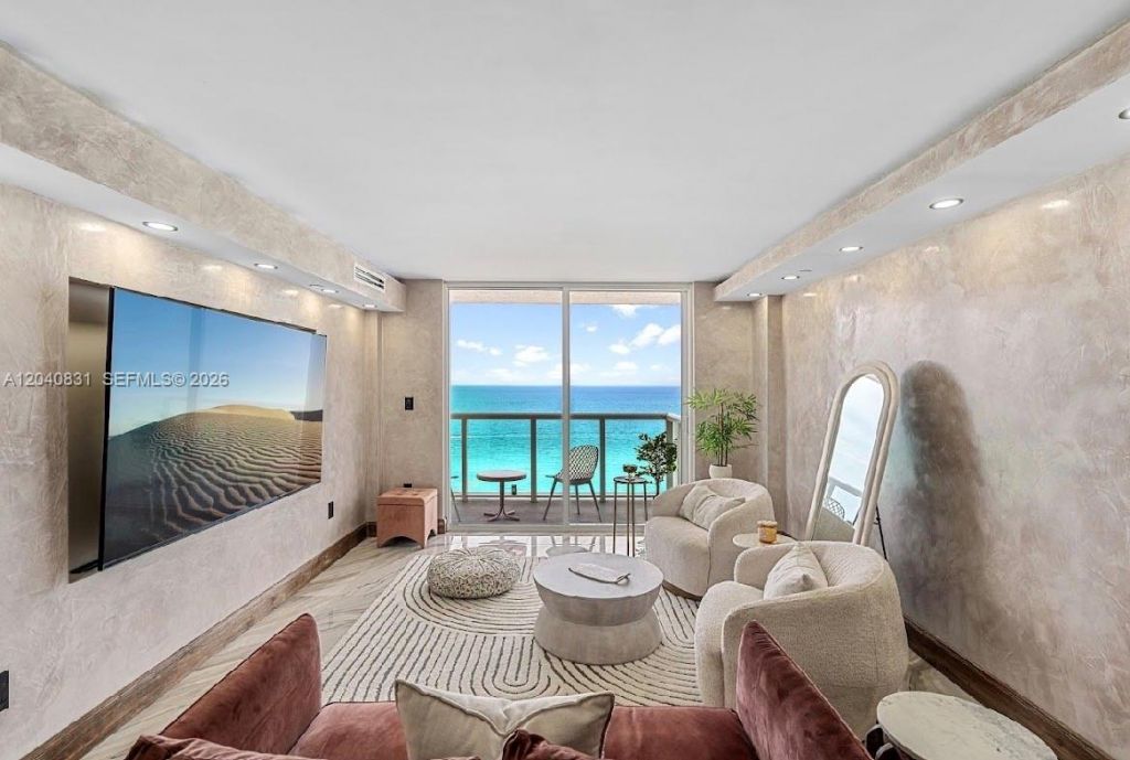 2457 Collins Ave , Unit 1603, Miami Beach, FL 33140 Photo