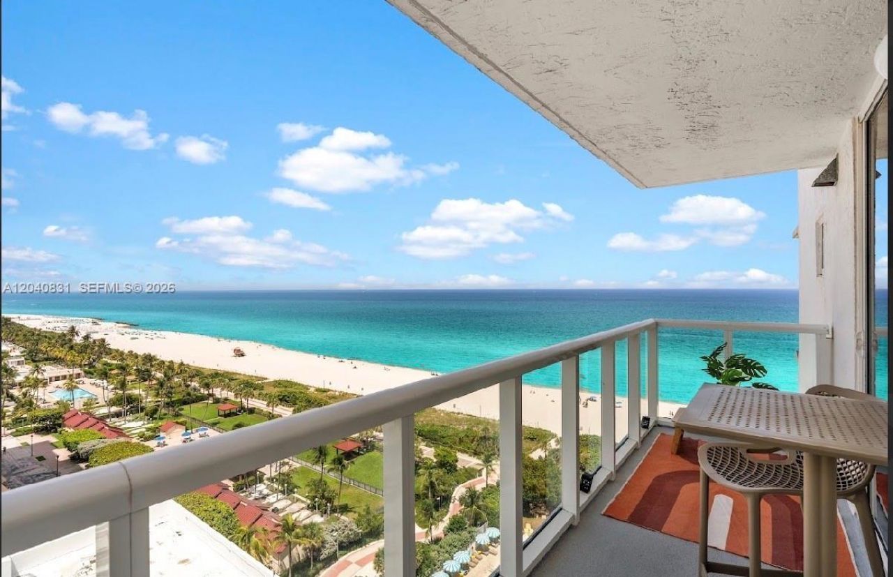 2457 Collins Ave , Unit 1603, Miami Beach, FL 33140 Photo