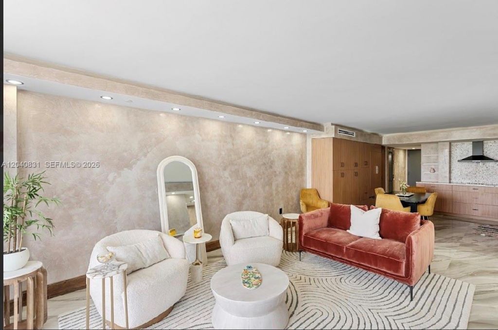 2457 Collins Ave , Unit 1603, Miami Beach, FL 33140 Photo