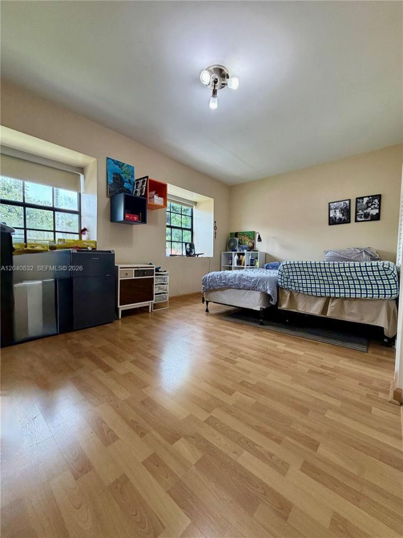 6667 Miller Dr, Unit 15, South Miami, FL 33155 Photo