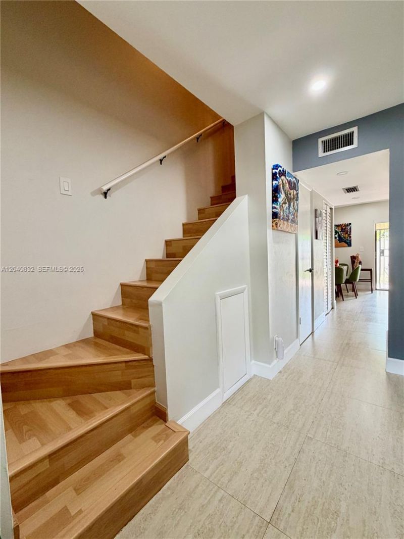 6667 Miller Dr, Unit 15, South Miami, FL 33155 Photo
