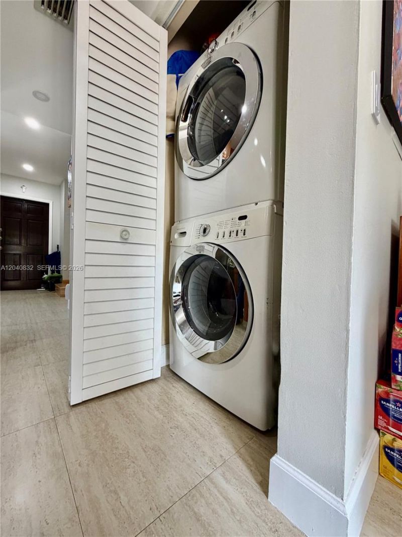6667 Miller Dr, Unit 15, South Miami, FL 33155 Photo