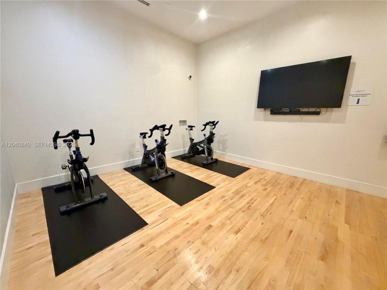 801 Brickell Key Blvd , Unit 1704, Miami, FL 33131 Photo
