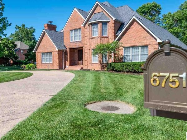 6751 W Manor Drive, Terre Haute, IN 47802