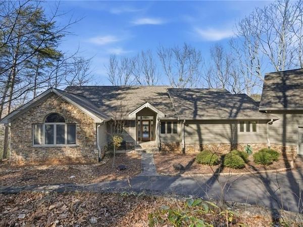 1343 McElroy Mountain Drive , Jasper, GA 30143