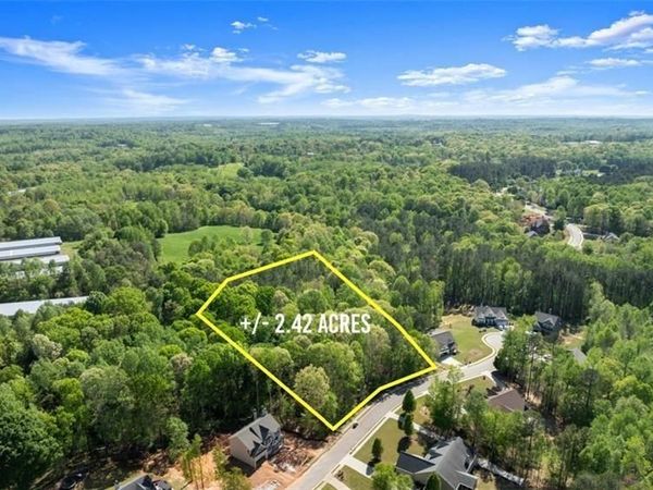121 Hewett Road , Pendergrass, GA 30567
