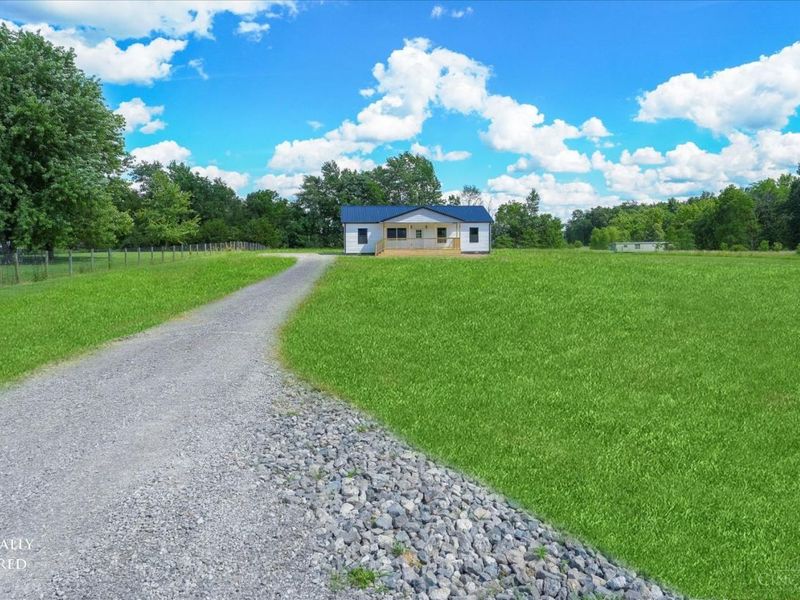 371 Silver Lane, Winchester, OH 45697 Photo 1
