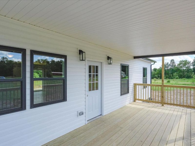371 Silver Lane, Winchester, OH 45697 Photo 6