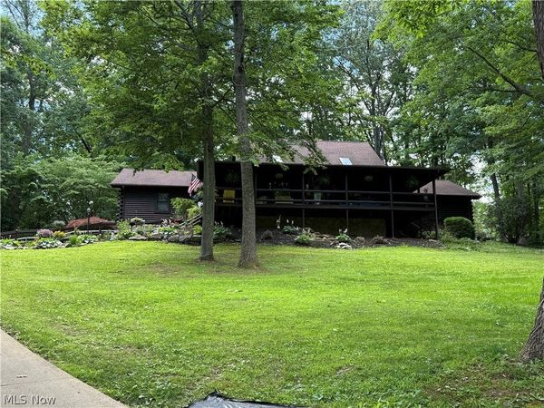 2653 Constance Drive , Millersburg, OH 44654