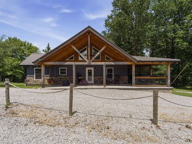 102 Scenic Drive , Mammoth Cave, KY 42259