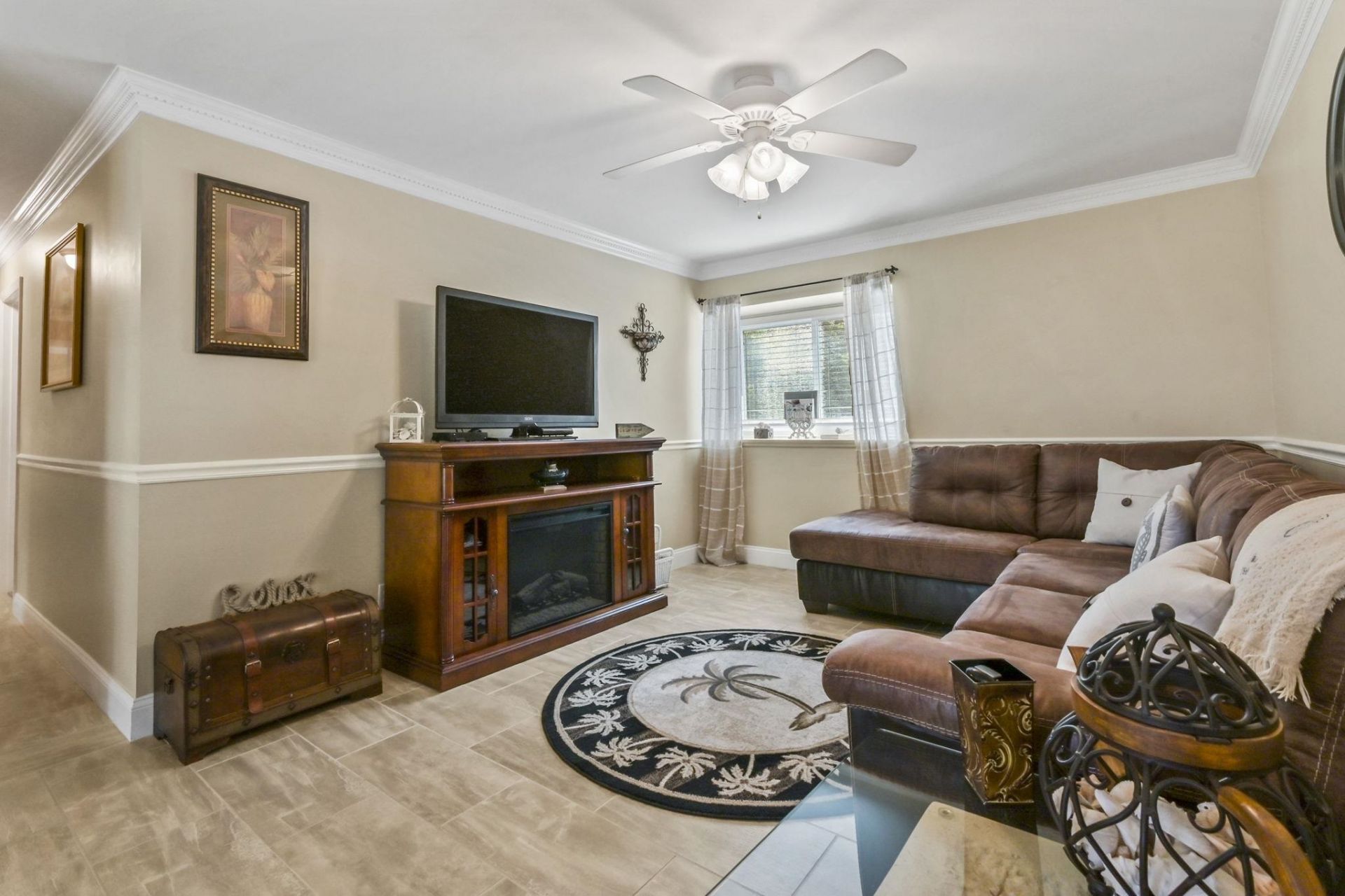 10301 N Kings Hwy. Photo 10