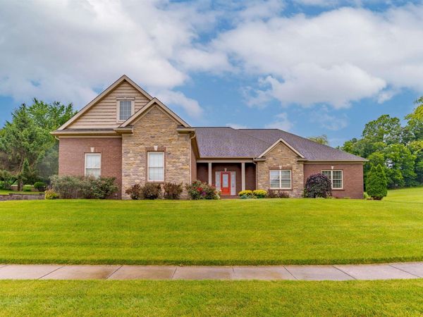 177 Morning Dove Lane, Boonville, IN 47601