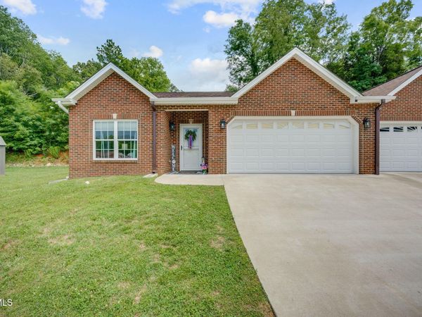 3826 Oakley Place, Kingsport, TN 37664