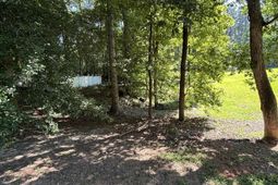 320 Oakhurst Place photo 4