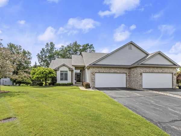 111 Brighton Park, Battle Creek, MI 49015