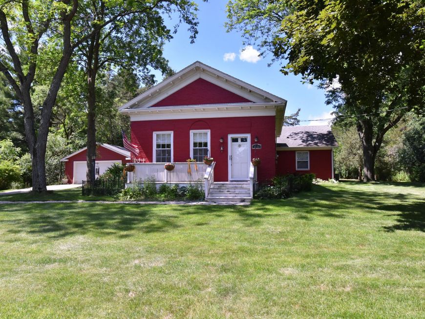Main Photo