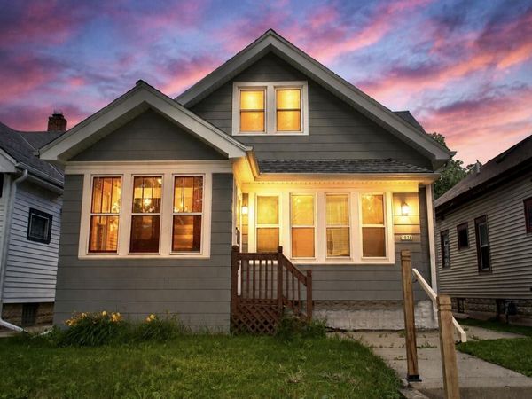 2026 S 79th St, West Allis, WI 53219