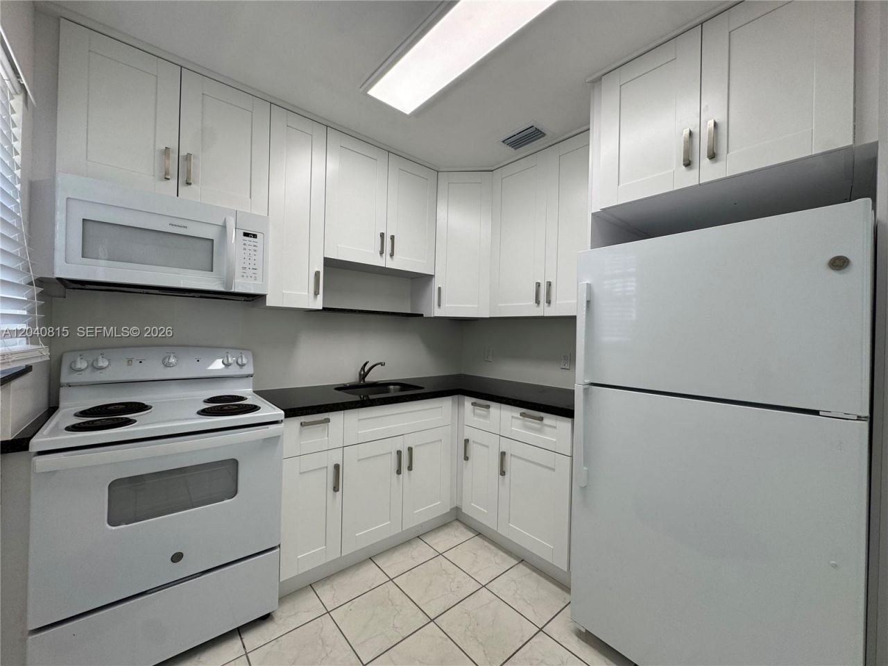459 SE 3rd St , Hialeah, FL 33010 Photo