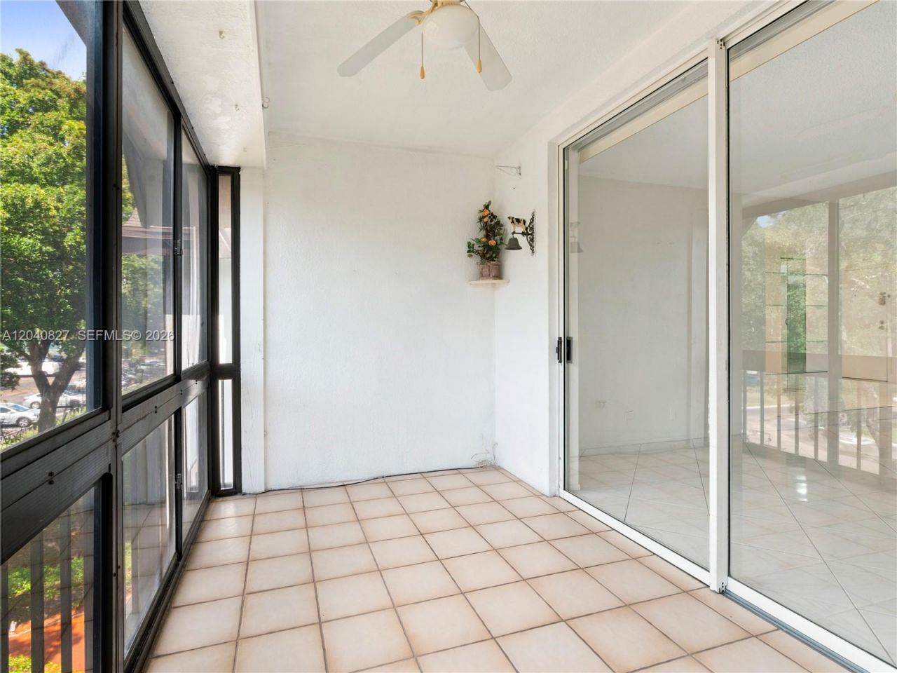 3740 Inverrary Dr , Unit 3N, Lauderhill, FL 33319 Photo