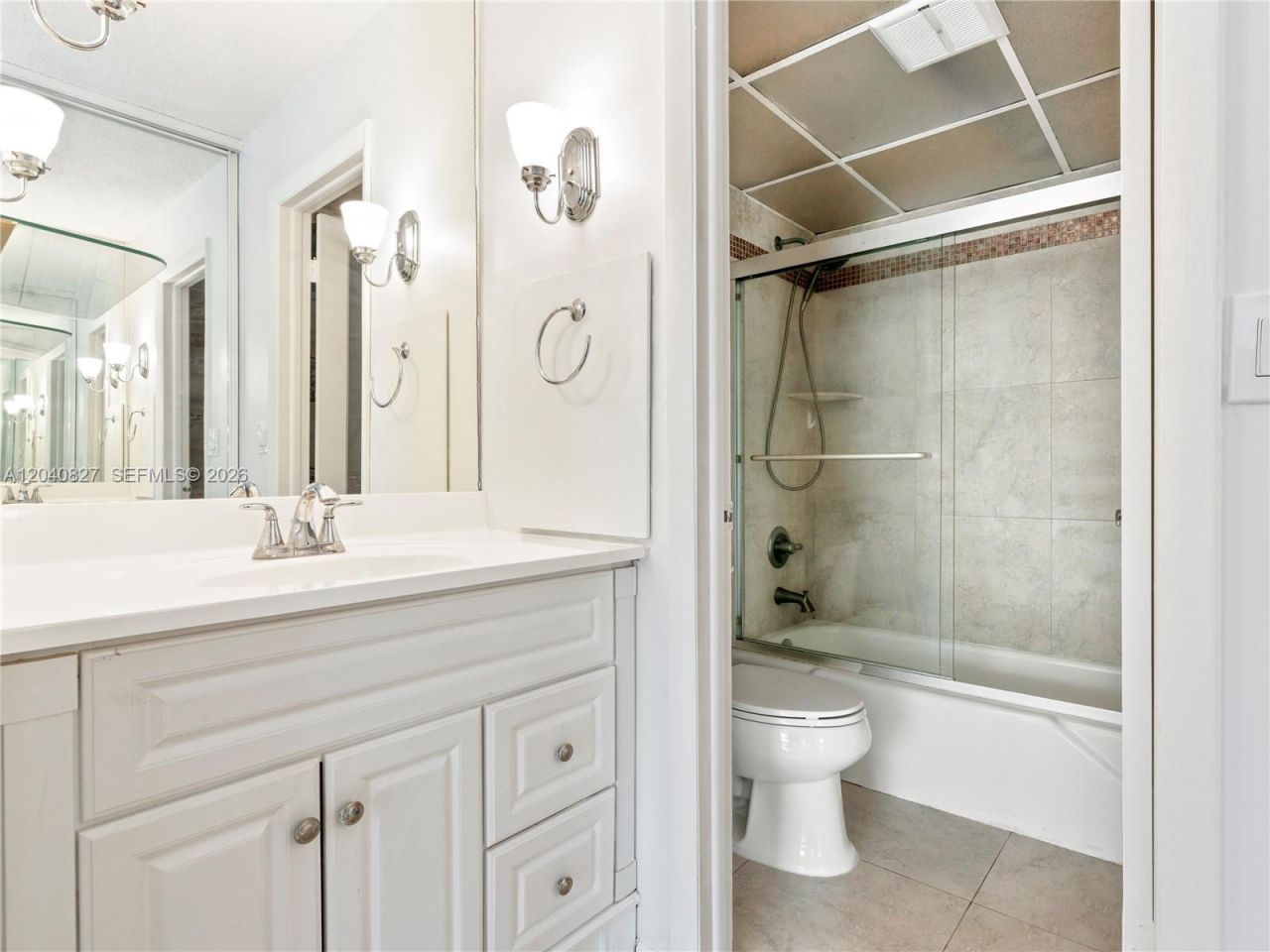 3740 Inverrary Dr , Unit 3N, Lauderhill, FL 33319 Photo
