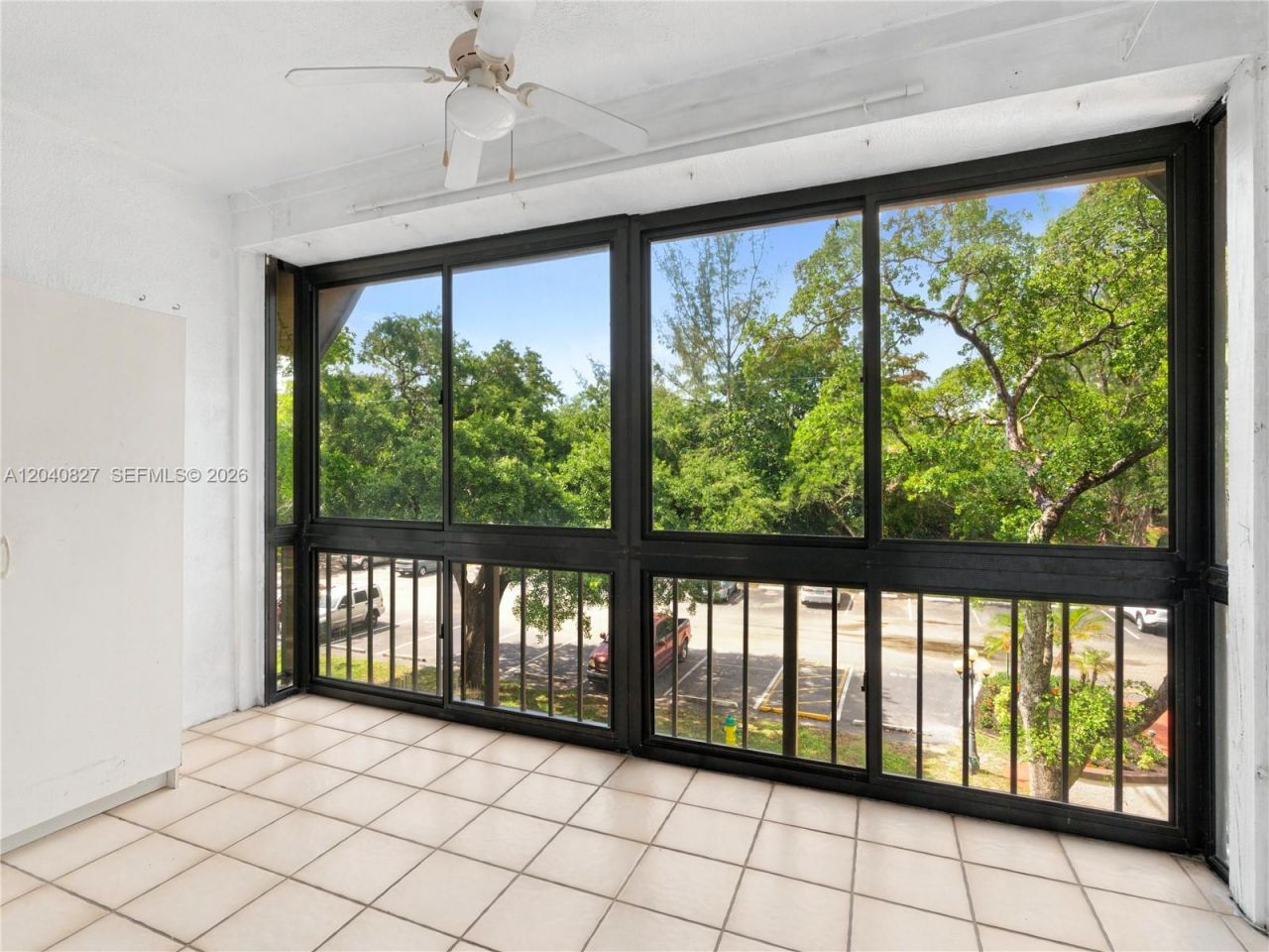 3740 Inverrary Dr , Unit 3N, Lauderhill, FL 33319 Photo