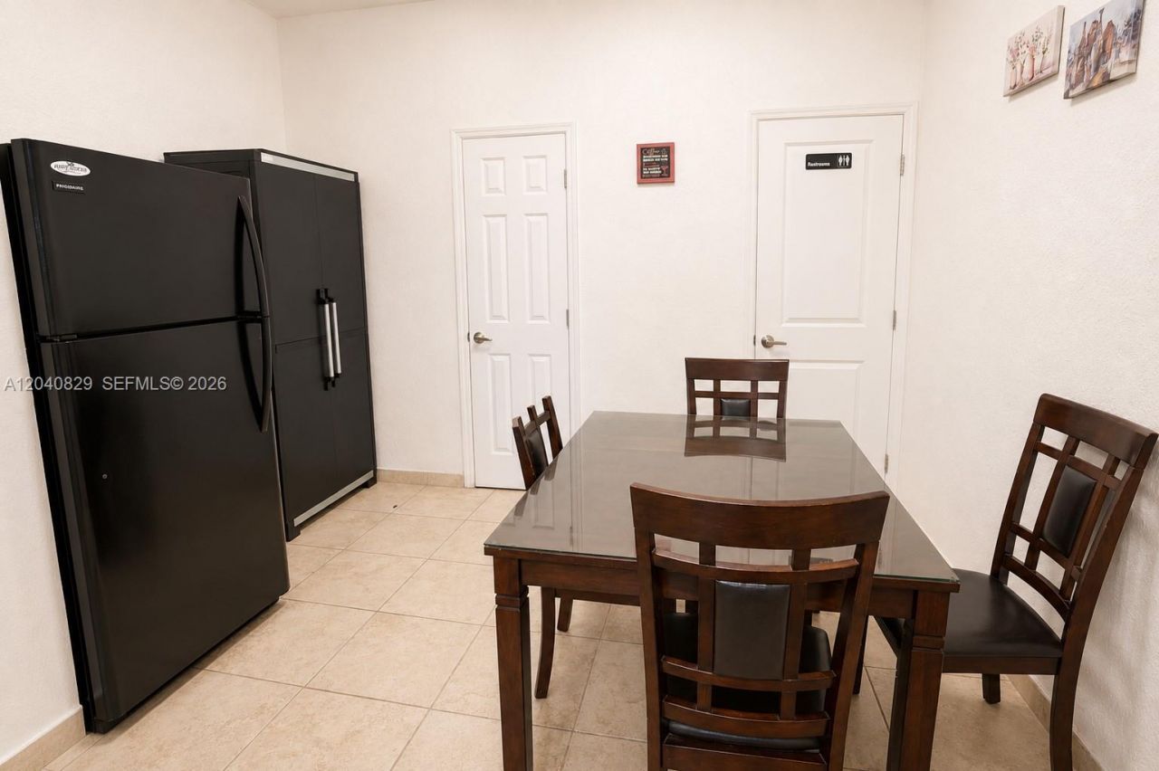 1025 E 45th St , Hialeah, FL 33013 Photo