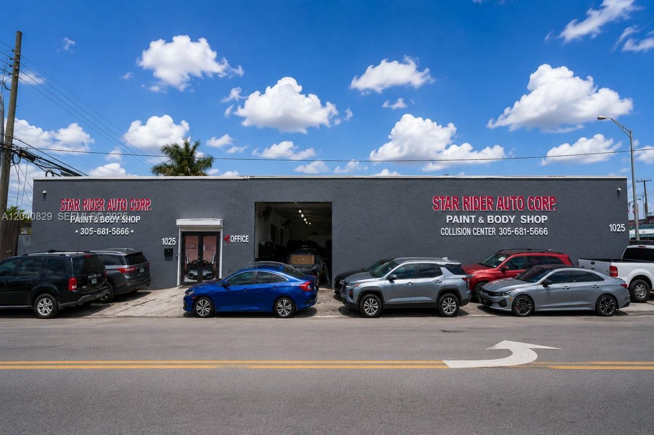 1025 E 45th St , Hialeah, FL 33013 Photo