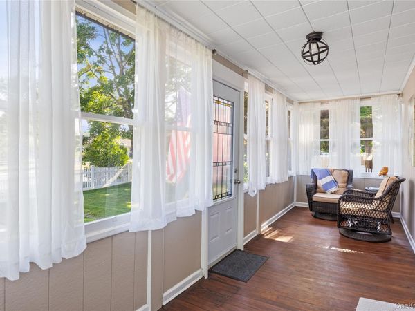 259 Woodlawn Avenue , Saint James, NY 11780