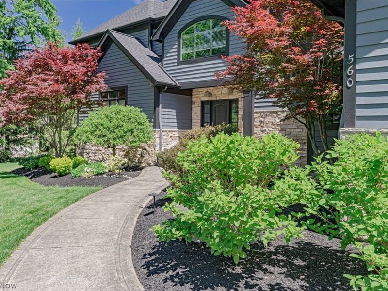 560 Club Drive, Aurora, OH 44202 Photo 6