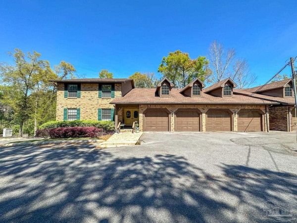 4831 E Olive Rd, Unit 4-D, Pensacola, FL 32514