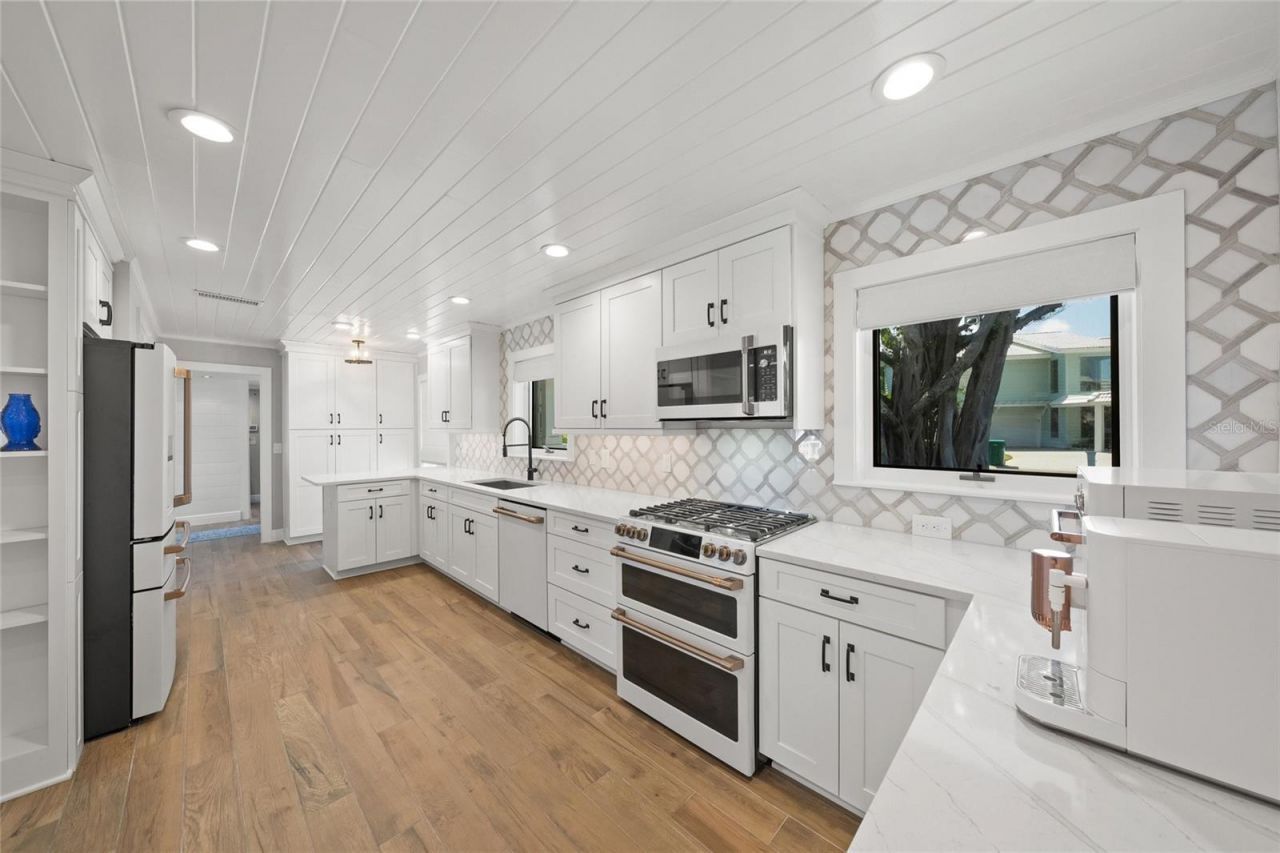 549 Halyard Lane, Longboat Key, FL 34228 Photo