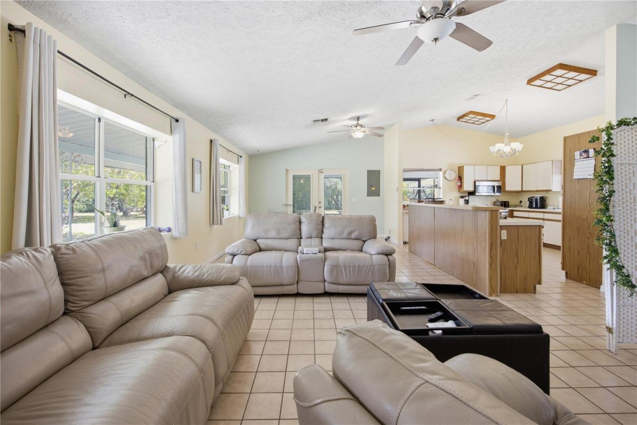 6175 S Canna Lily Avenue , Homosassa, FL 34446 Photo