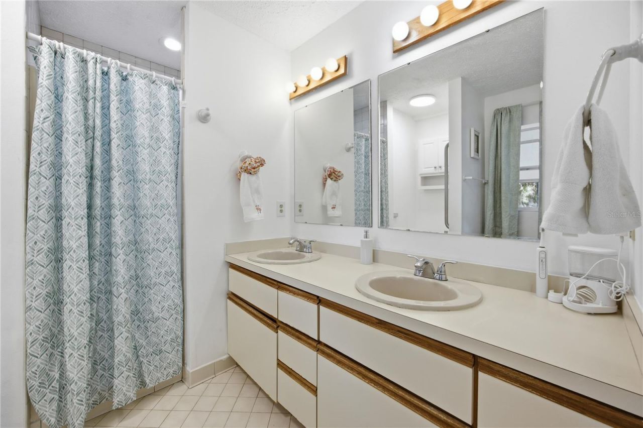 6175 S Canna Lily Avenue , Homosassa, FL 34446 Photo